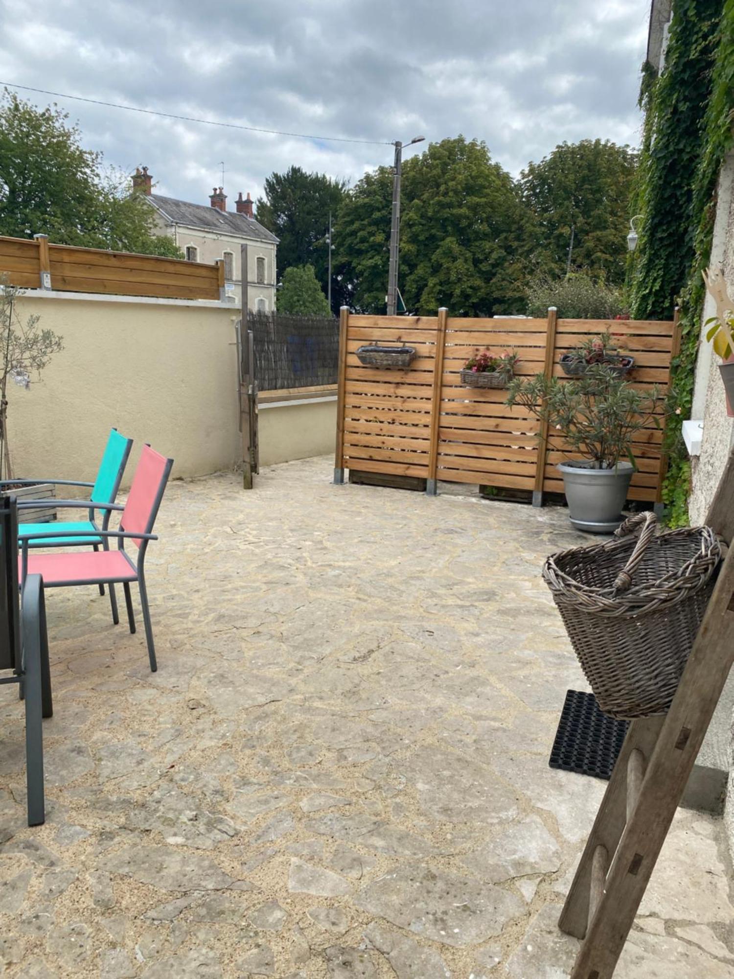 Les Trois Maries Proche Tours Holiday home *